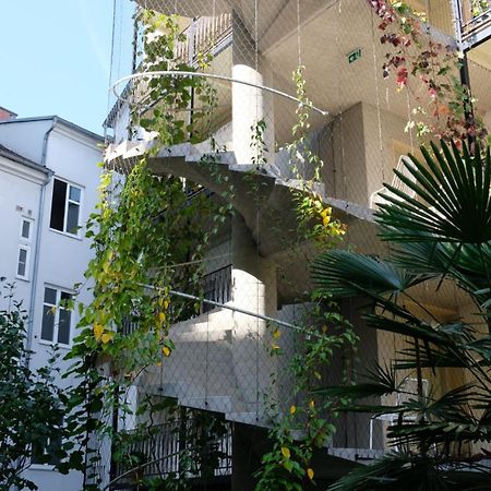 Huebsches Apartment Im Herzen Von Линц Экстерьер фото